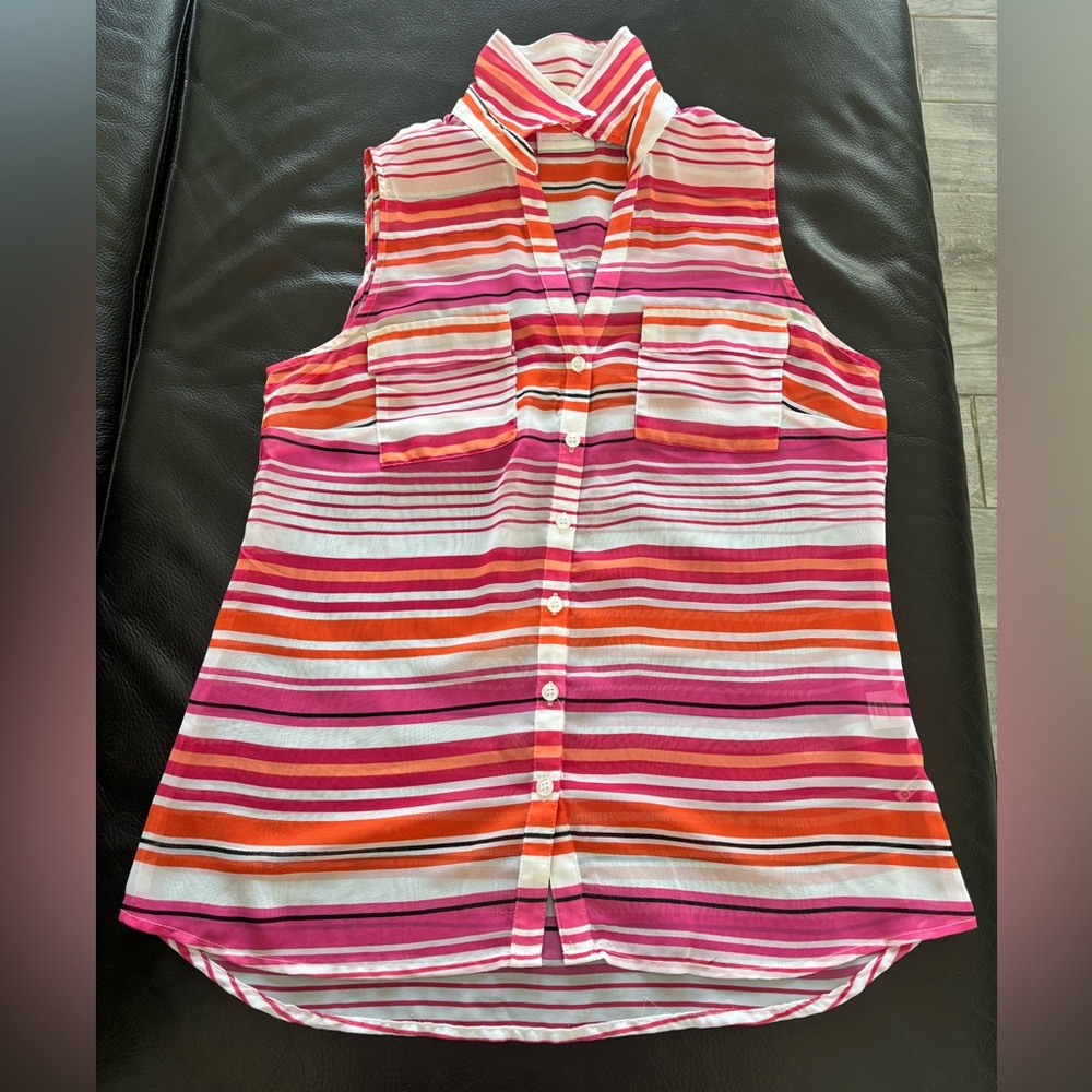 HOST PICK New York & Company Striped Sleeveless Button-Up Blouse Size S